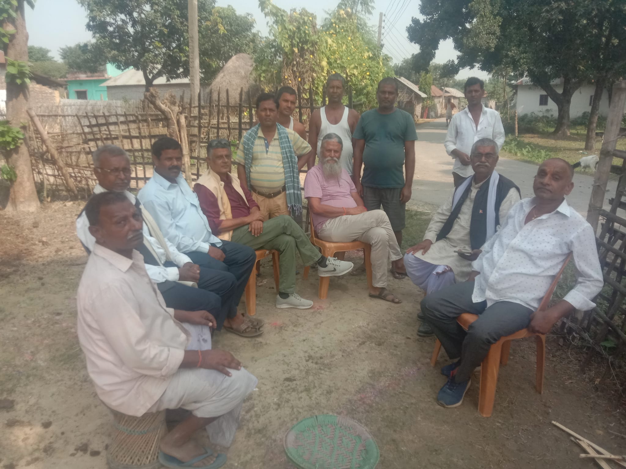 मतदाताको माग र भावना बुझ्न घरदैलौमा मेहता