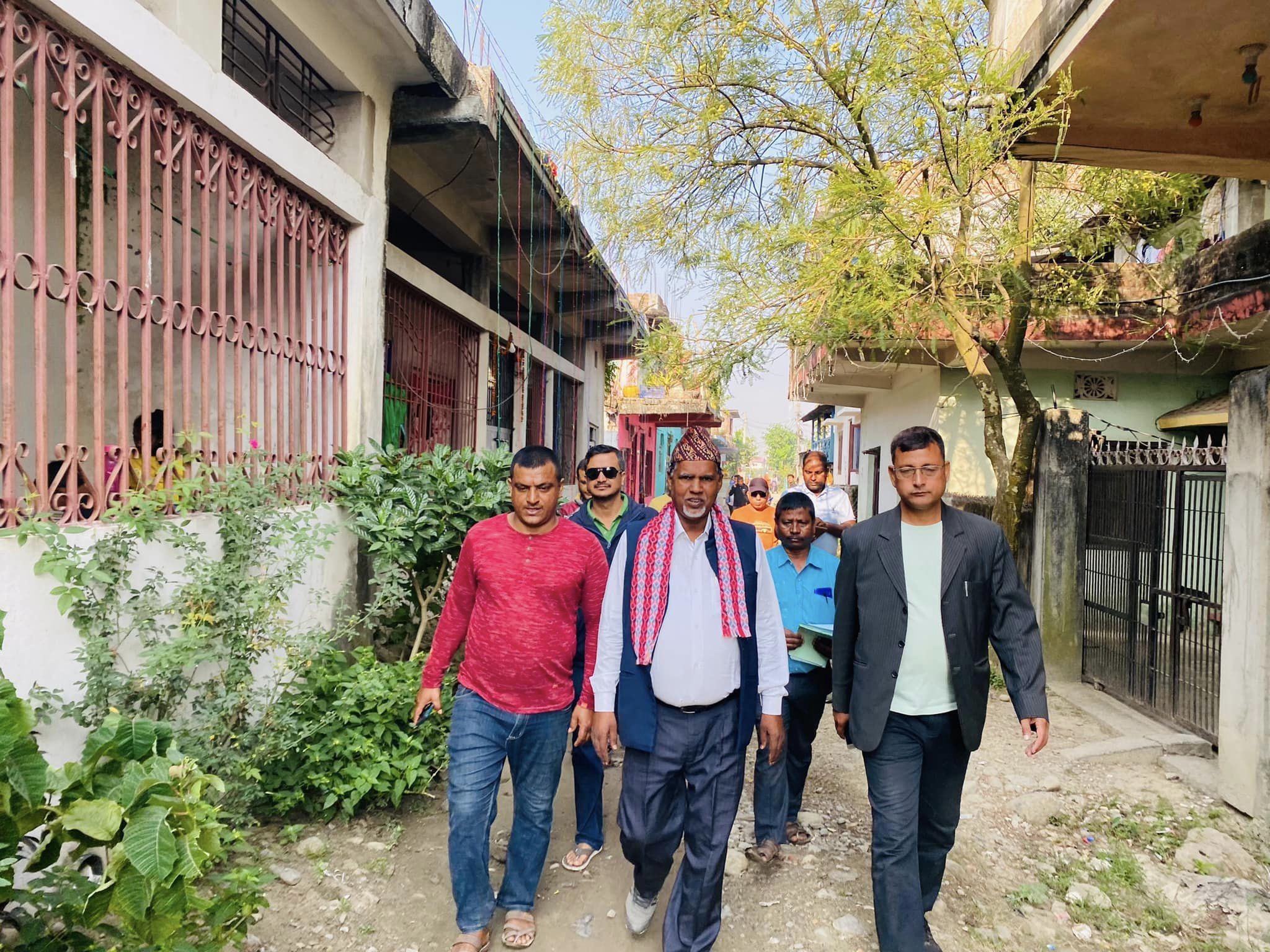 प्रदेश सभा सदस्य उम्मेदबार मंसुरी घरदैलोमा