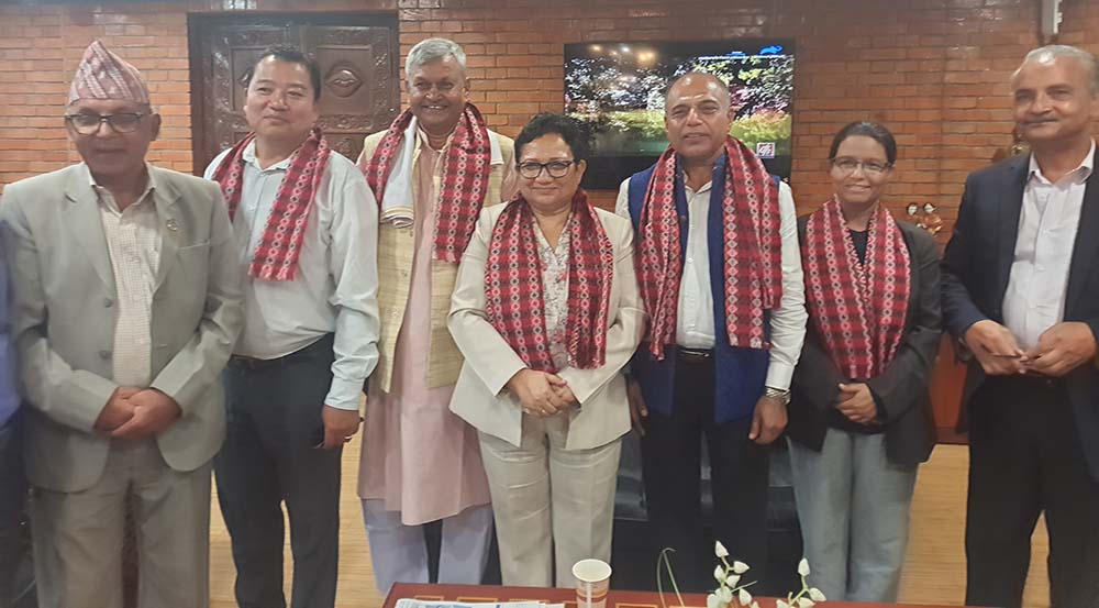 माओवादी उपाध्यक्ष भुसालसहित पाँच सदस्यीय टोली भारत प्रस्थान