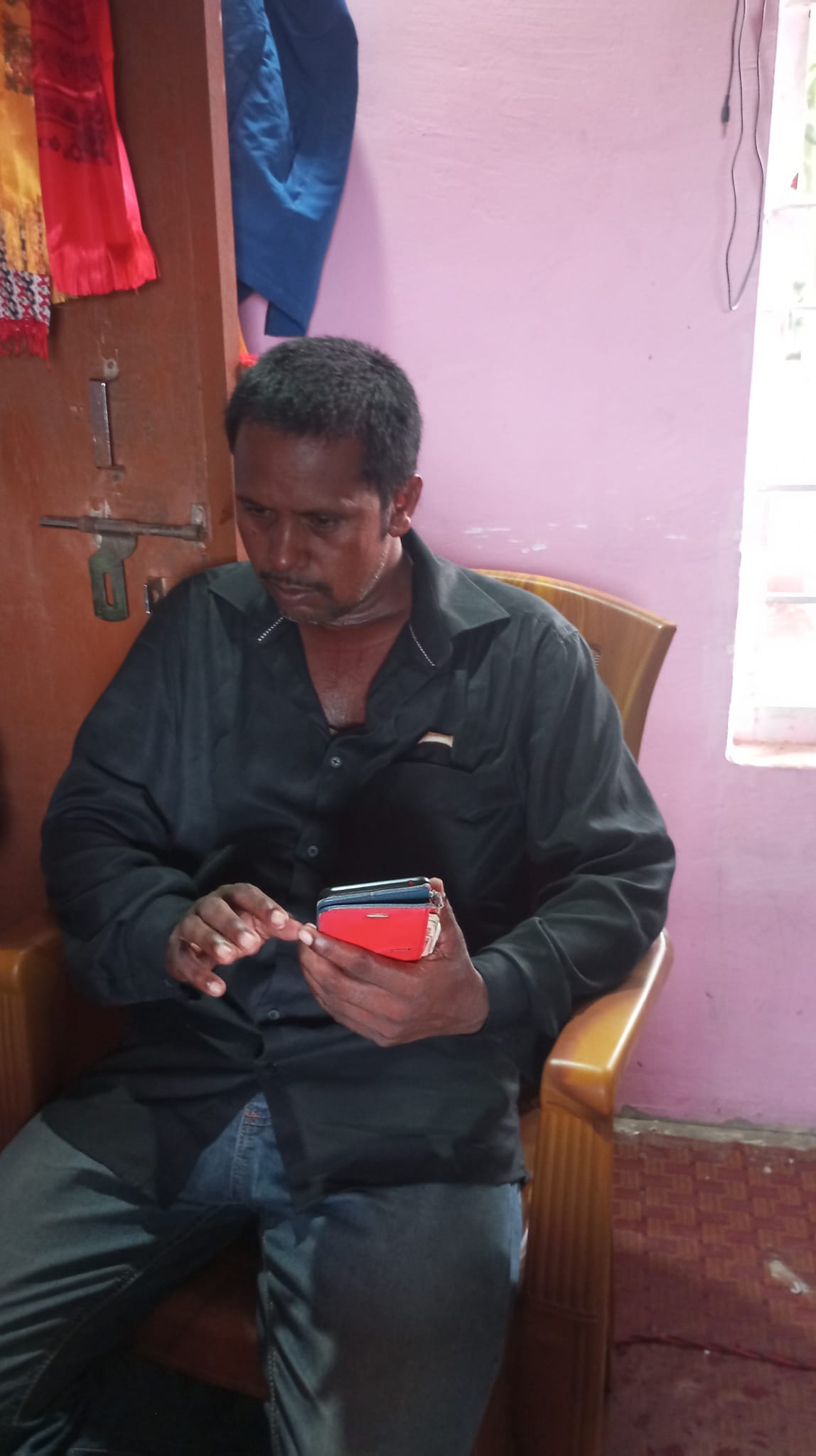 आफुलाई मण्डल समुदायले सामाजिक बहिष्कार गरेको गुनासो