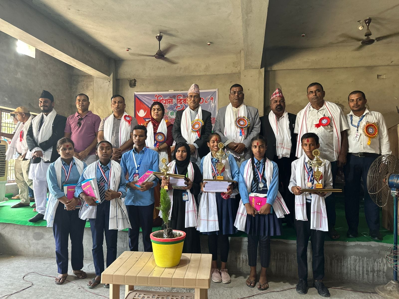 संविधान दिवसमा कोशीमा वक्तृत्वकला प्रतियोगिता