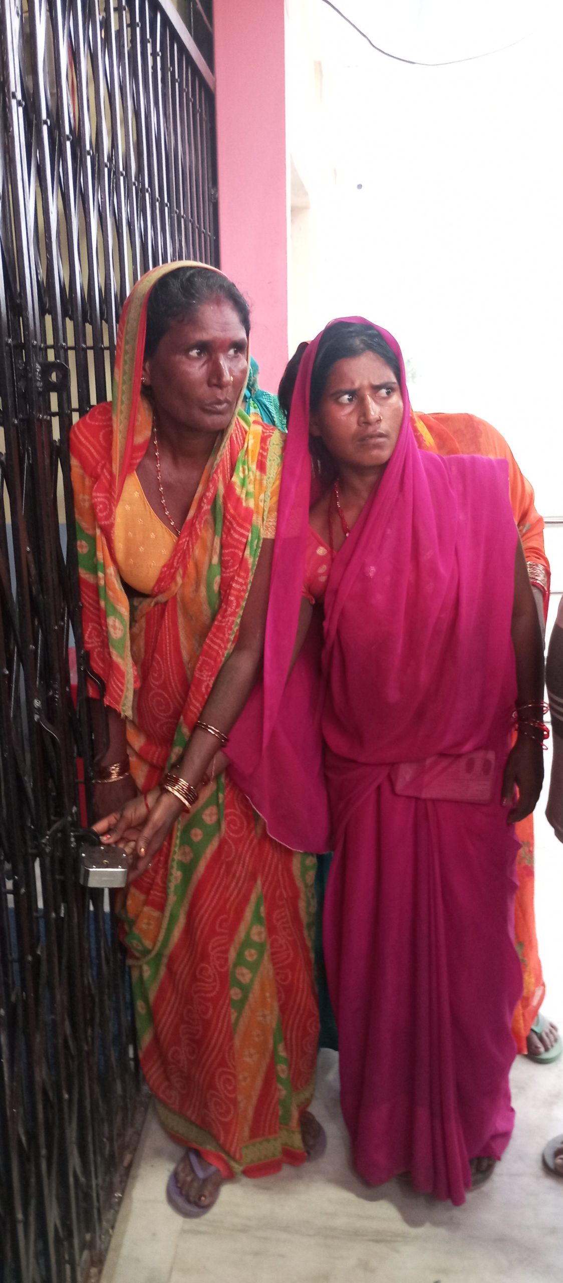 राहतका लागि वडामा तालाबन्दी