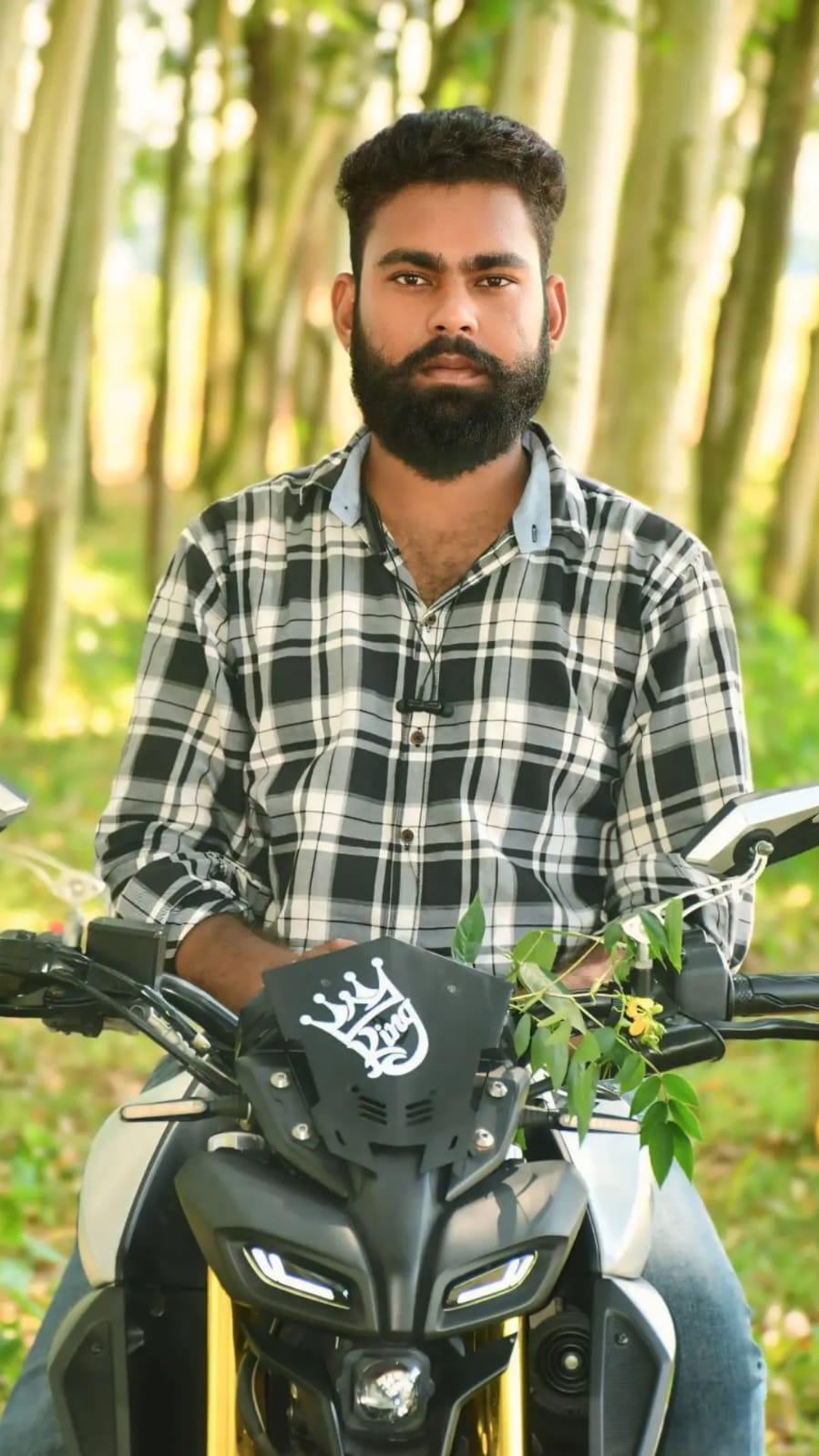 ट्राफिक प्रहरीको व्यवहार र ईन्ड्राईभ चालकहरूको पीडा
