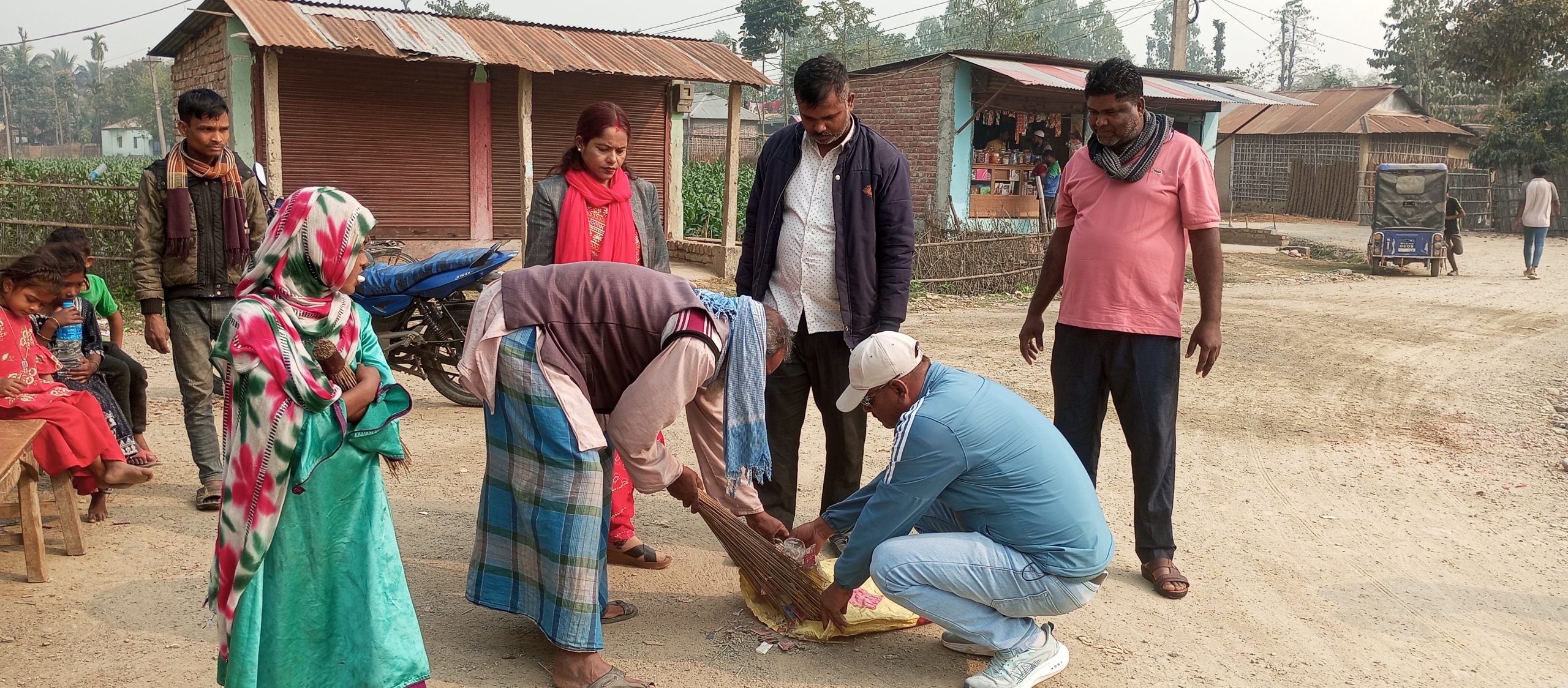 सरसफाइ अभियानमा माओवादी