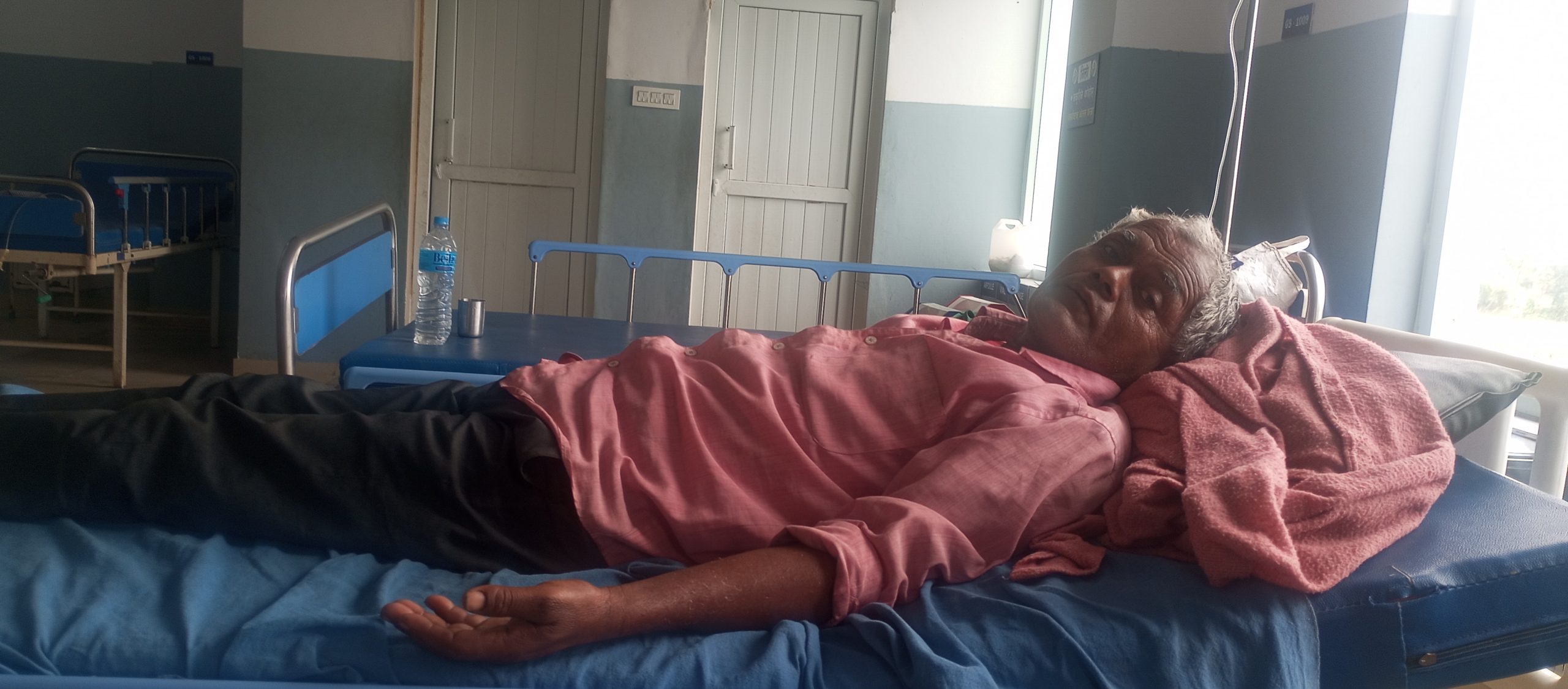 घरविदामा रहेको प्रहरीले स्थानीयला गरे कुटपिट