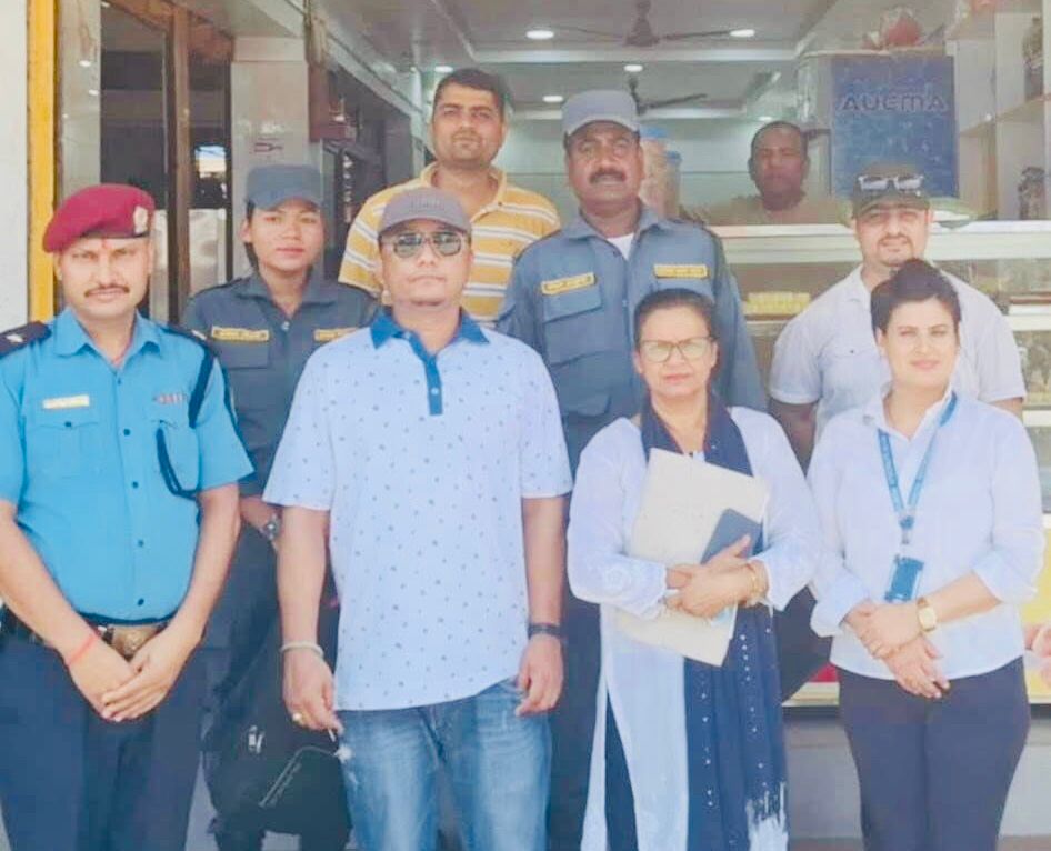 इनरुवा बजार अनुगमन अनुमती विनाको पसललाई जरिवाना