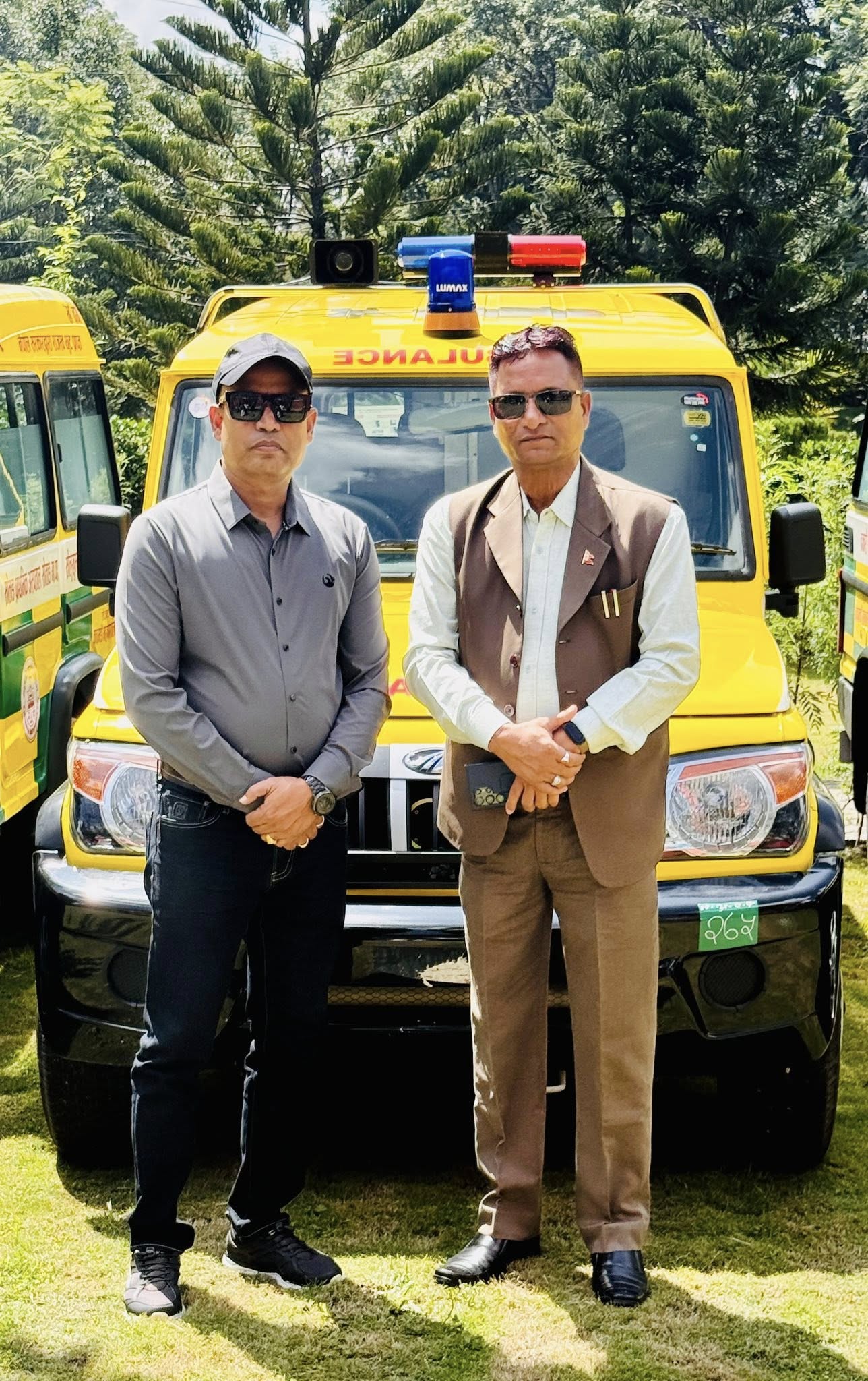 भोक्राहा नरसिंह गाउँपालिकालाई काठमाण्डौको एम्बुलेन्स