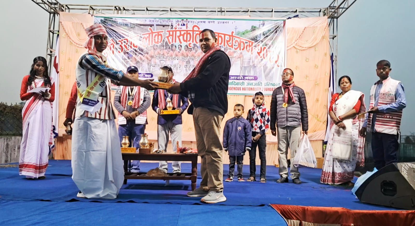 गोरखापत्रकर्मी यादव सम्मानित