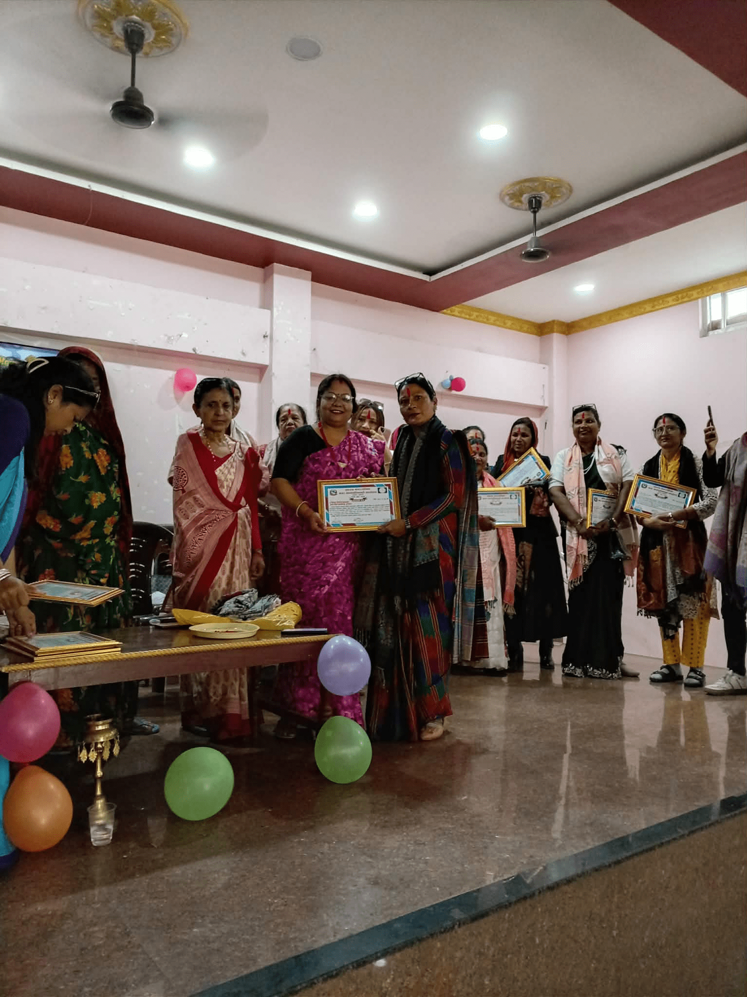 इनरुवा क्षेत्रको प्रथम महिला समालोचक सम्मान २०८२ बाट साहित्यकार समालोचक विमला पोखरेल सम्मानित