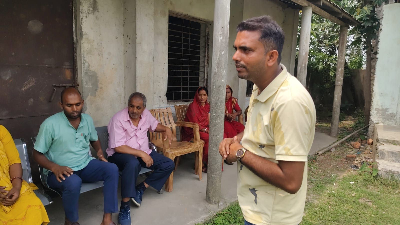 नमुना विद्यालय बनाउने अभियानमा यादव