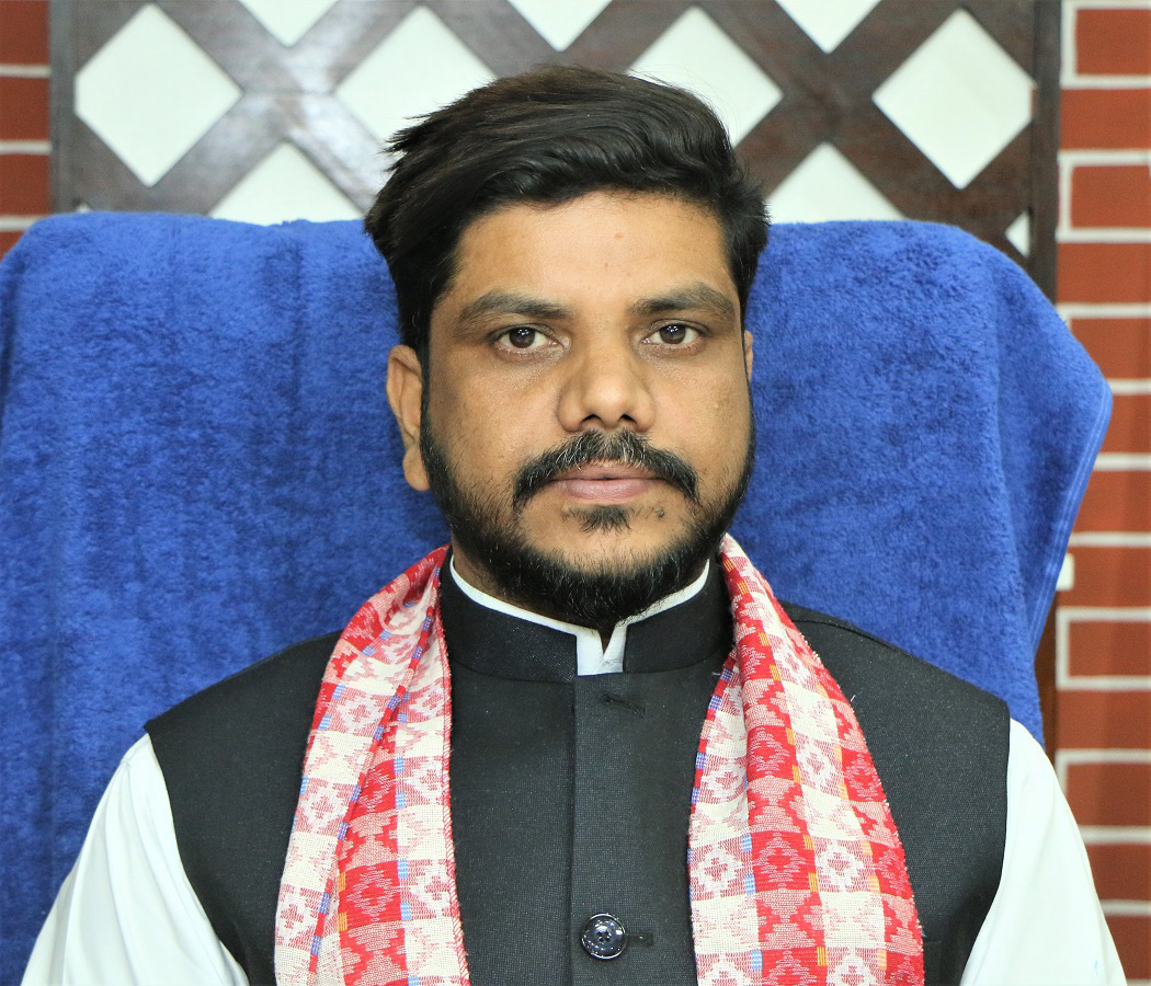 श्रमिक दिवसको अवसरमा मन्त्री यादवद्वारा तीन वटा घोषणा