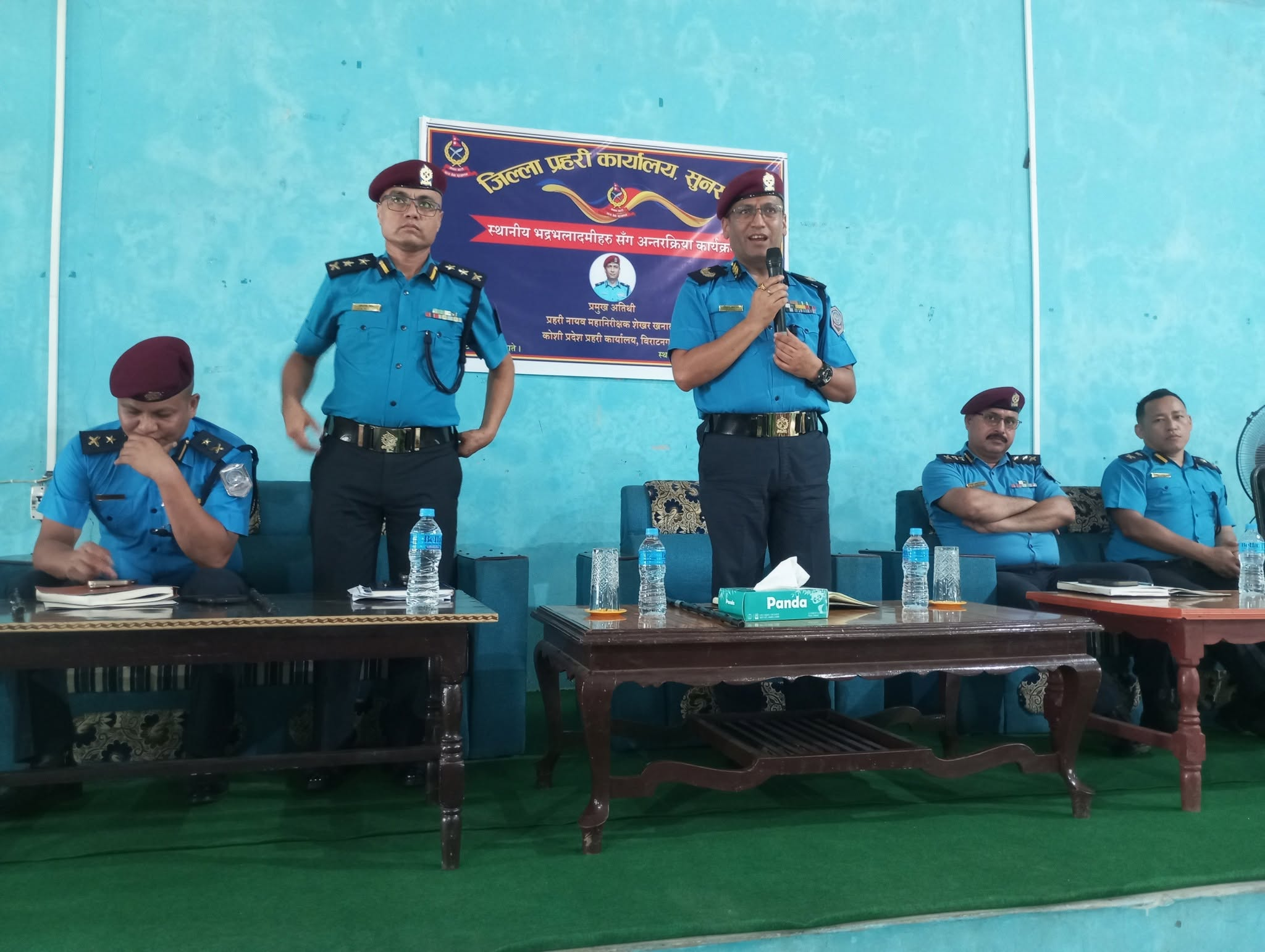 सुनसरीका नागरिकसंग डीआईजी खनालको अन्तरक्रिया