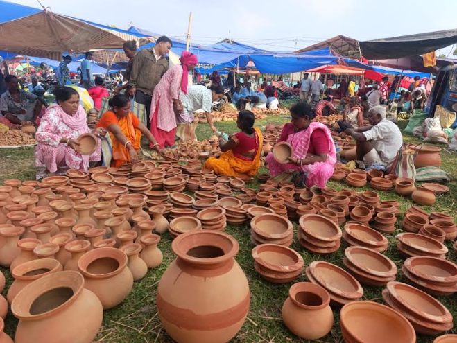 चौरचन पर्वसँगै माटोका भाँडाको विक्री बढ्यो