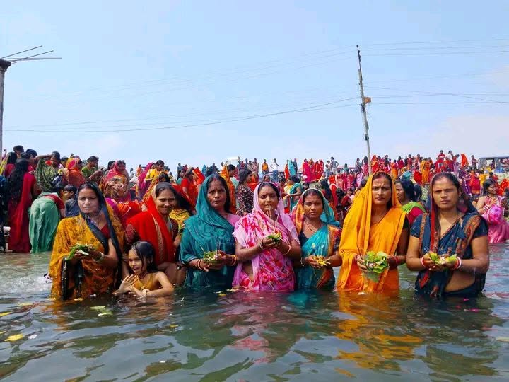 जितिया पर्व हर्षोल्लासका साथ सुरु: सुनसरीसहित देशभरका मधेशी तथा थारु महिलाहरू व्रत बस्दै